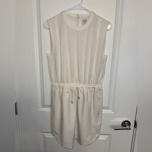 CALIA by Carrie Underwood Cream Sleeveless Mini Dress
